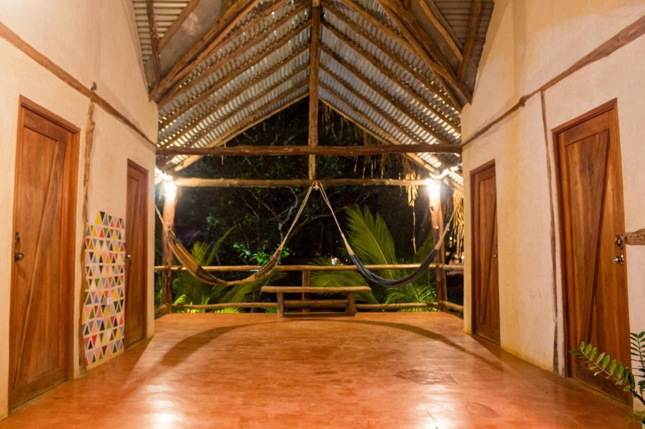 La Choza Playa Venaoホステル エクステリア 写真